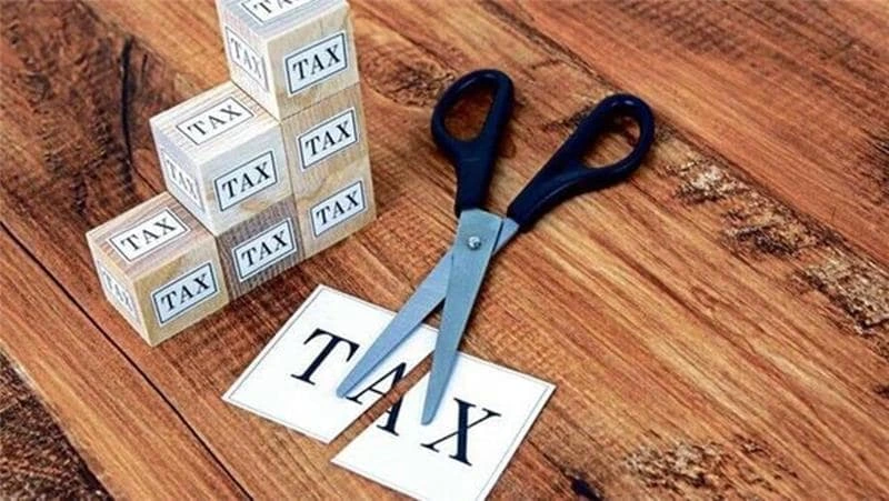 Expat mortgage deposit requirements in UK